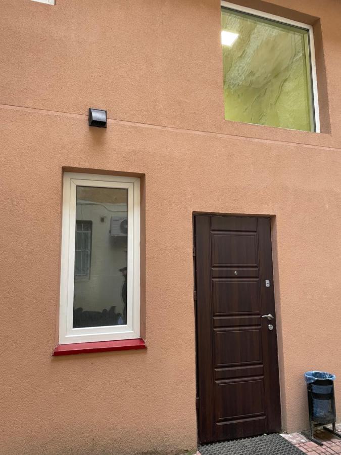 Smart Studio-Біля Вокзалу-Недалеко Від Центру-Городоцька 131 Lviv Ngoại thất bức ảnh